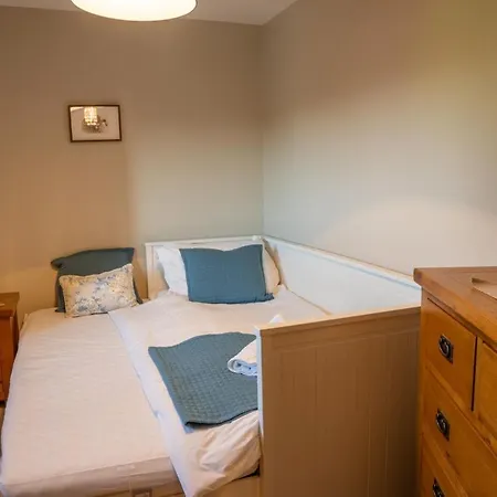 Patton Hall Cottages Dom wakacyjny Skelsmergh